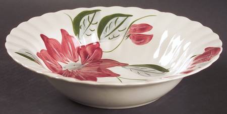 Poinsettia (Colonial) 9" Round Vegetable Bowl