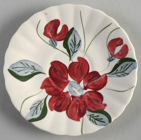 Poinsettia Saucer
