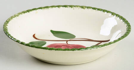 Quaker Apple Fruit/Dessert (Sauce) Bowl