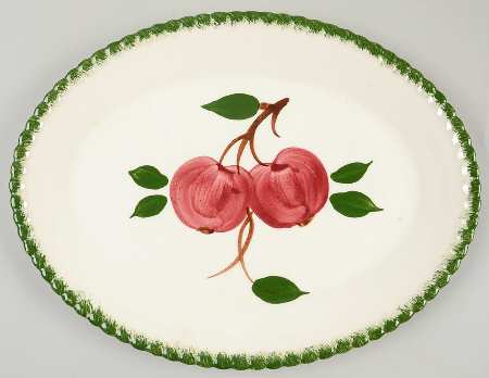 Quaker Apple 13" Oval Serving Platter