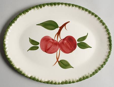 Quaker Apple 11" Oval Serving Platter