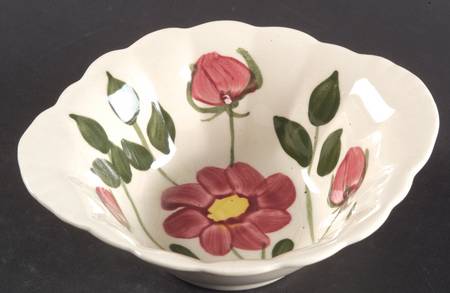 Red Nocturne Variant (Colonial) Lugged Cereal Bowl