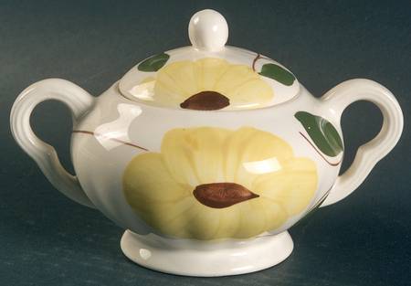 Ridge Daisy Sugar Bowl & Lid