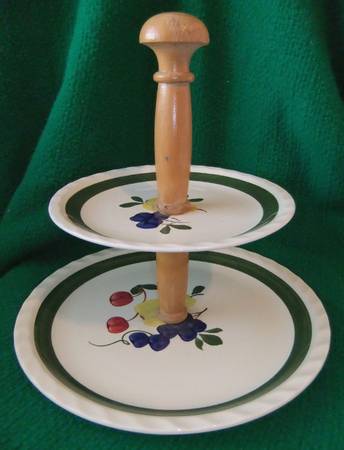 Ridge Harvest 2 Tiered Serving Tray (Dinner & Salad Plate)