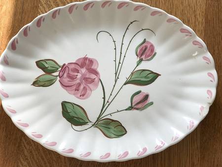 Ridge Rose 13" Oval Serving Platter