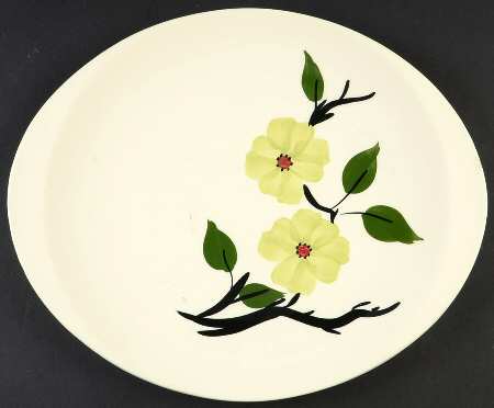 Southern Dogwood (Chartreuse) 13" Oval Serving Platter