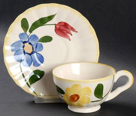 Sun Bouquet Footed Cup & Saucer Set