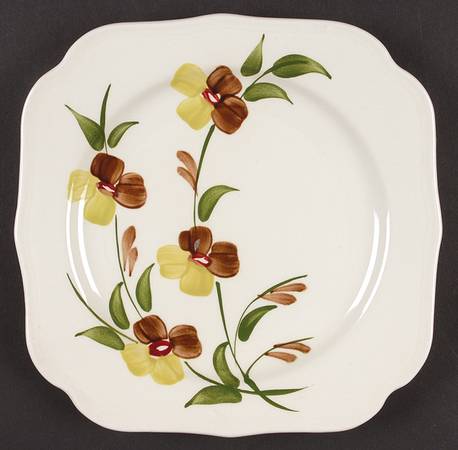 Sunny Spray Square Salad Plate
