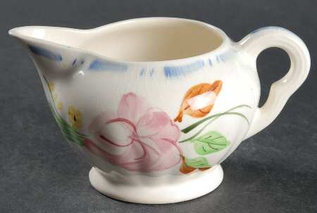 Waltz Time Creamer