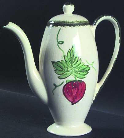 Wild Strawberry Coffee Pot & Lid