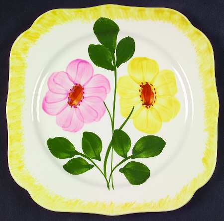 Wrinkled Rose Square Dessert Plate