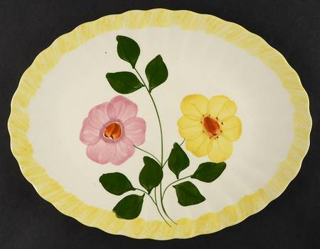 Wrinkled Rose 11" Oval Serving Platter