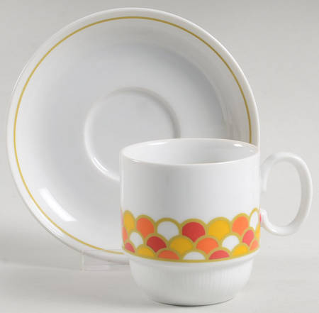 Carousel Flat Cup & Saucer Set