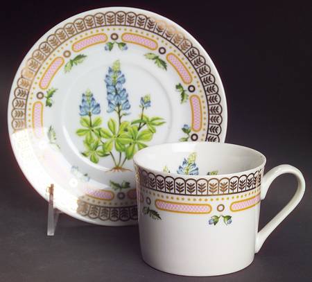 Floral Potpourri Flat Cup & Saucer Set