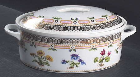 Floral Potpourri 2 Quart Oval Covered Casserole