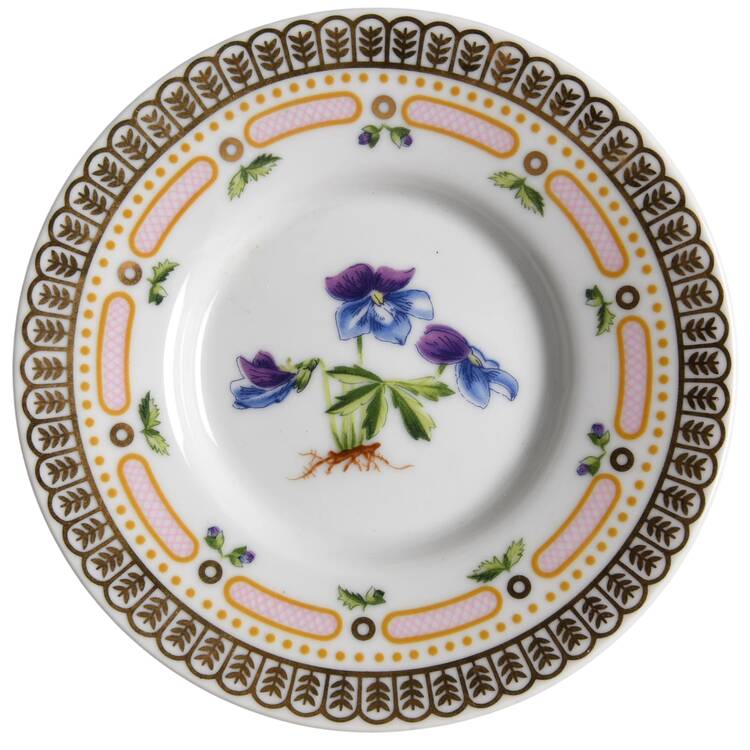 Floral Potpourri Saucer for Flat Demitasse Cup