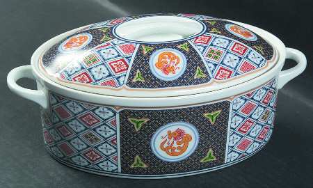 Grand Kabuki 2 Quart Oval Covered Casserole
