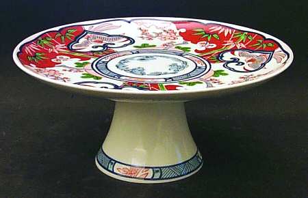 Heirloom 10" Diameter Pedestal Cake Stand