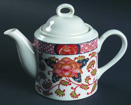 Peony Creamer & Lid