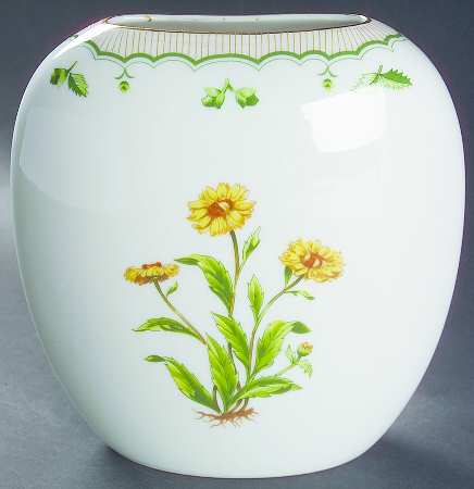 Victorian Gardens 7" Vase