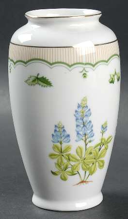 Victorian Gardens 6" Vase