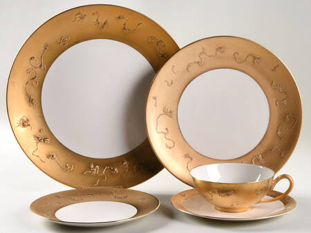 Gold Ming 5 Piece Place Setting