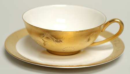 Gold Ming Flat Cup & Saucer Set