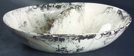 Surf Ballet (White & Platinum) 10" Oval Divided Vegetable Bowl
