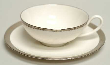 Winrock Flat Cup & Saucer Set