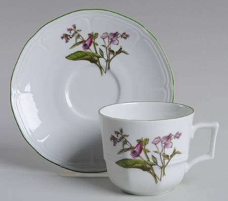 BTH2 Flat Cup & Saucer Set