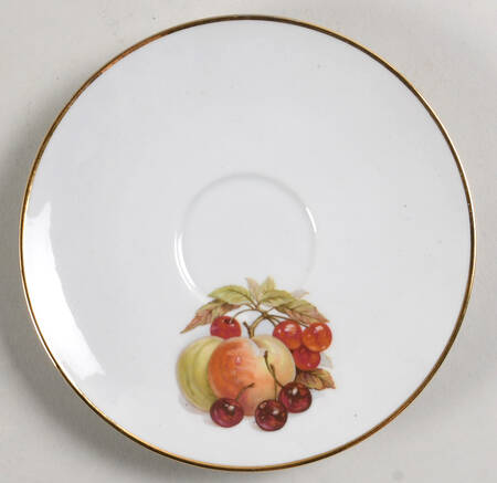 BTH4 (1-16" Gold Trim) Saucer for Flat Cup