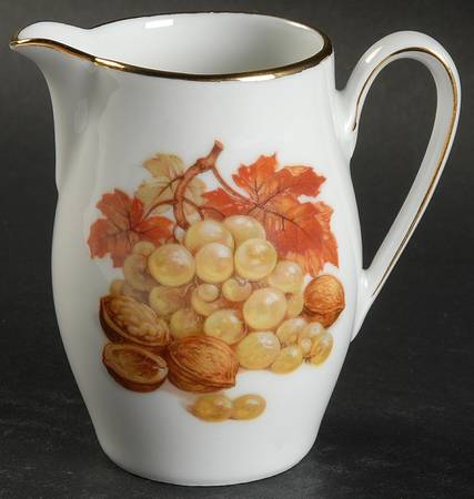 BTH4 (1-16" Gold Trim) Creamer