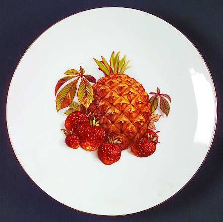 BTH4 (1-16" Gold Trim) Salad Plate