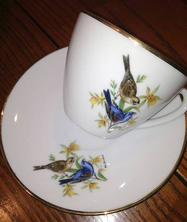 BTH40 Flat Cup & Saucer Set