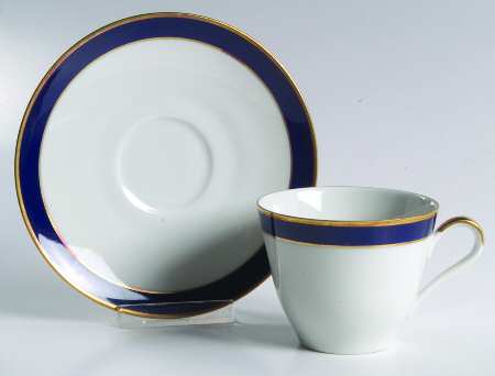 BTH49 Flat Cup & Saucer Set