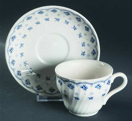 BTT1 Flat Cup & Saucer Set