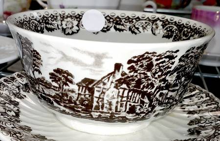 Elizabethan Brown Open Sugar Bowl