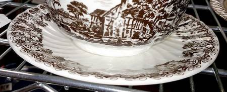 Elizabethan Brown Saucer