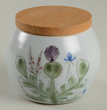 Thistleware Round Box & Lid