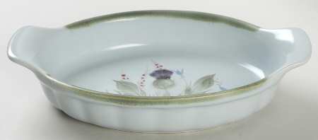 Thistleware 9" Oval Baker