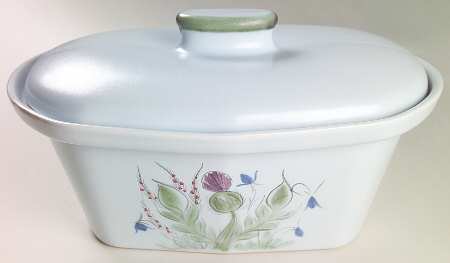 Thistleware 3 Quart Oval Covered Casserole