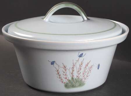 Thistleware 2 Qt Round Covered Casserole