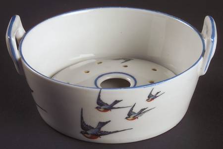 Blue Bird Open Round Butter Tub w/Strainer