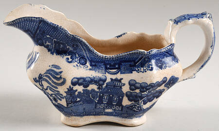 Blue Willow (Non Restaurant, No Trim) Gravy Boat
