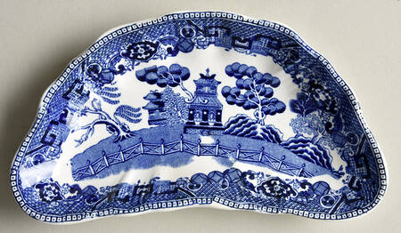 Blue Willow (Non Restaurant, No Trim) Bone Dish