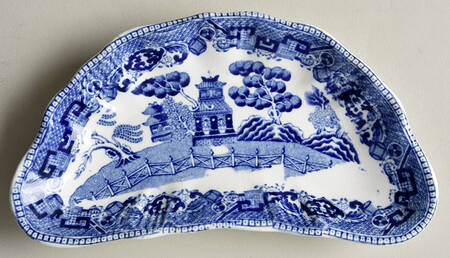 Blue Willow (Non Restaurant, No Trim) Bone Dish