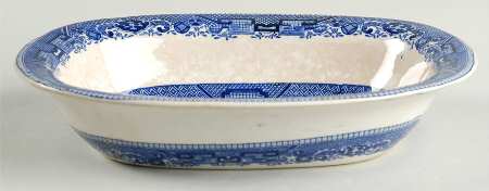 Blue Willow (Non Restaurant, No Trim) 8" Oval Vegetable Bowl