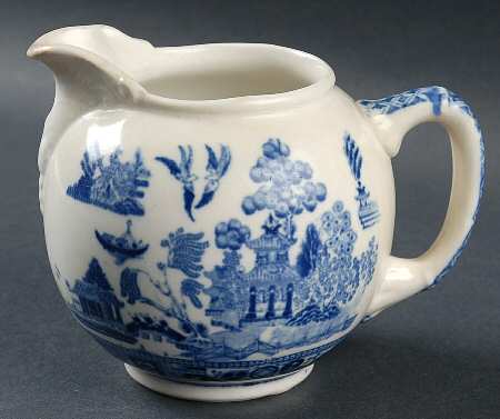Blue Willow (Non Restaurant, No Trim) Creamer