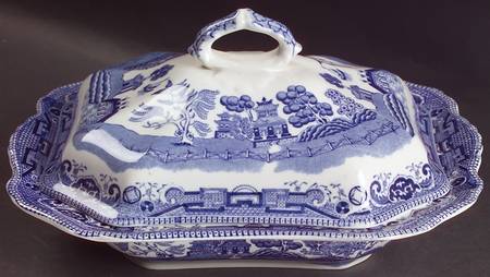 Blue Willow (Non Restaurant, No Trim) Rectangular Covered Vegetable