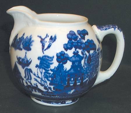 Blue Willow (Non Restaurant, No Trim) Creamer